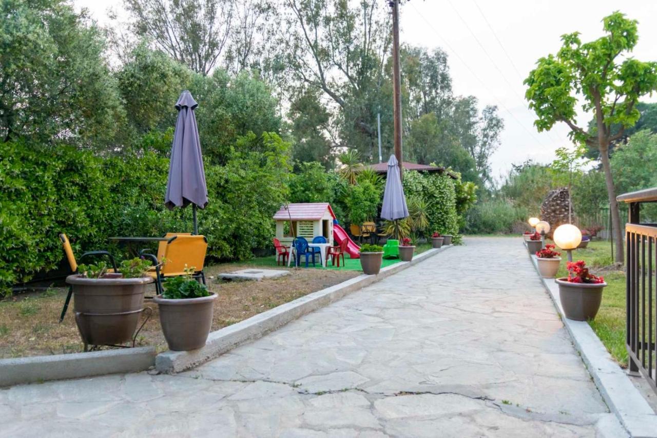 Athanasia Studios نيوس مارماراس المظهر الخارجي الصورة